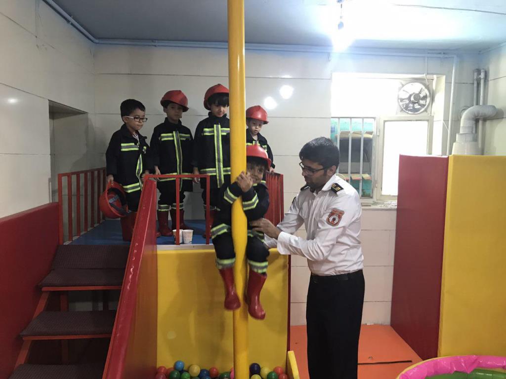 ملاحظات ایمنی و آتش نشانی در مدارس